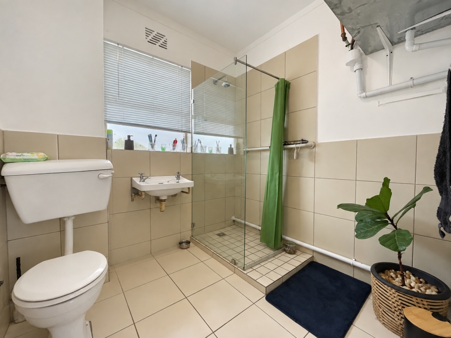 2 Bedroom Property for Sale in Heathfield Western Cape